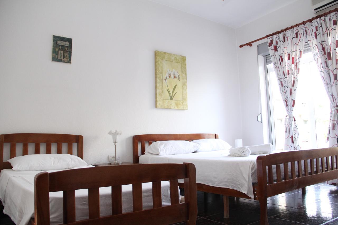 Hotel Italia 티라나 외부 사진