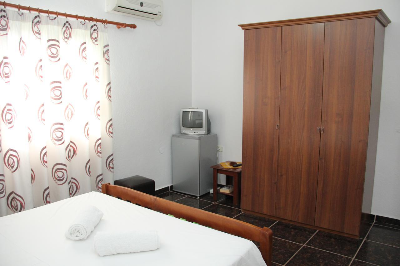 Hotel Italia 티라나 외부 사진