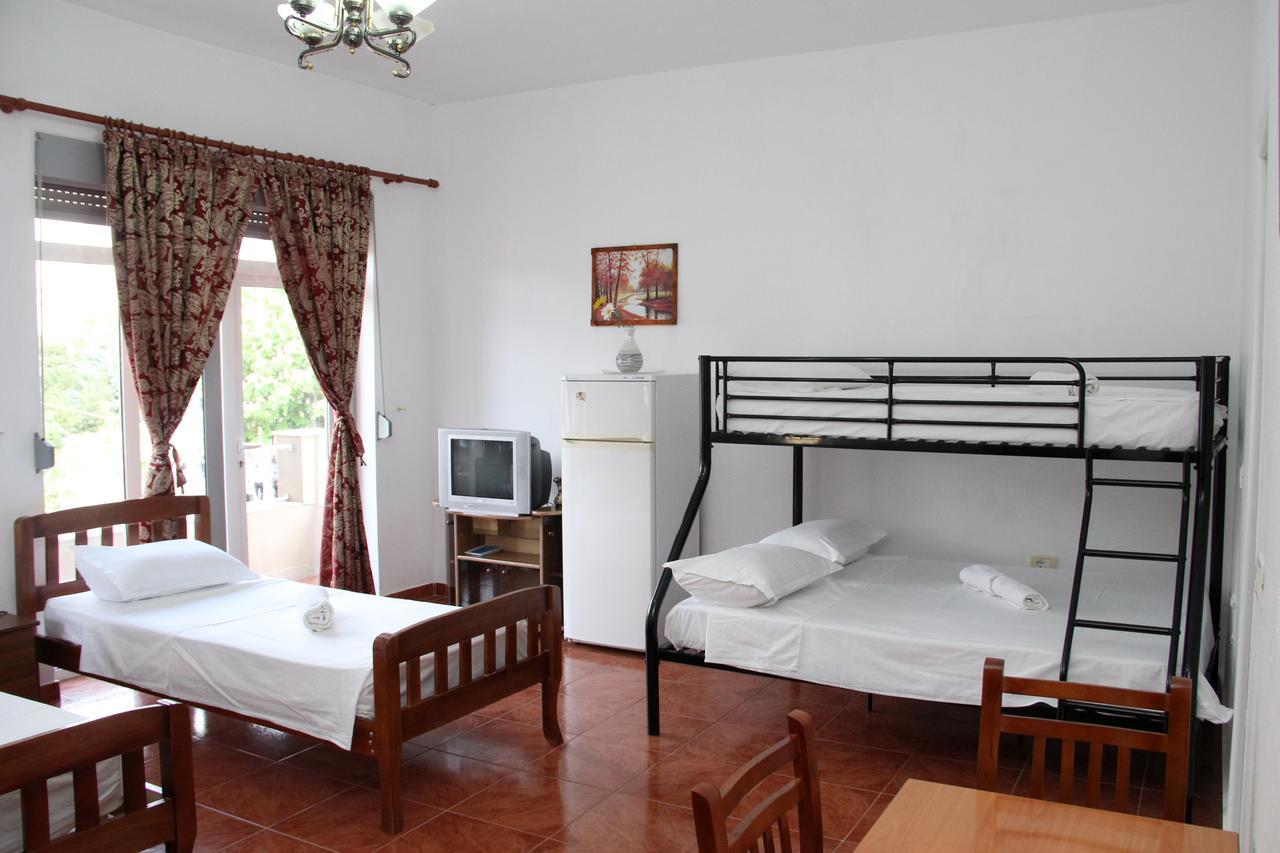 Hotel Italia 티라나 외부 사진
